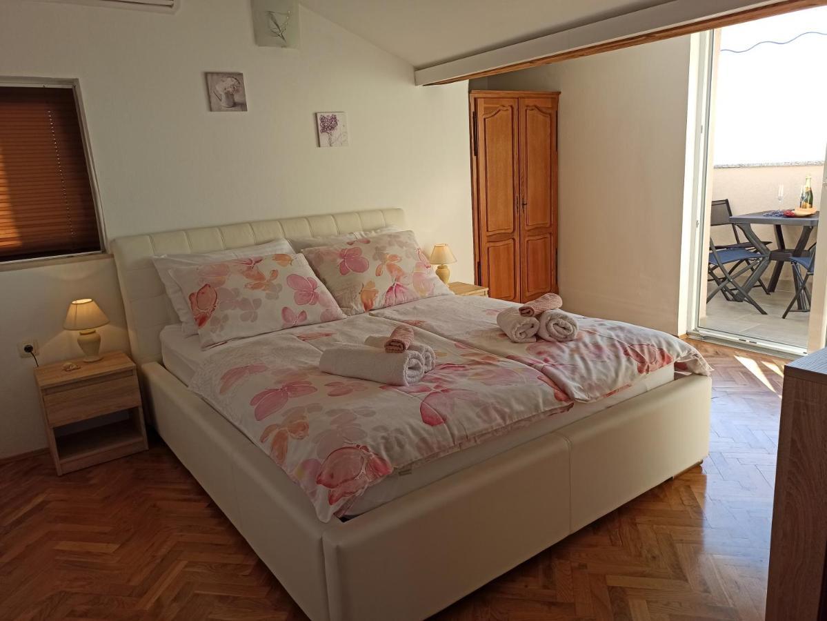 Villa Rea Malinska Ngoại thất bức ảnh