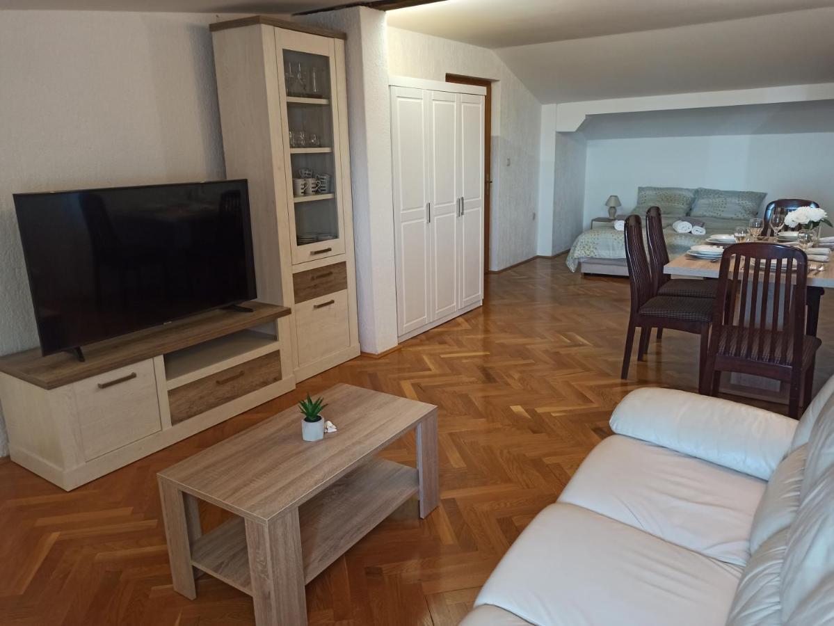 Villa Rea Malinska Ngoại thất bức ảnh